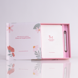 Image of Libreta + Pluma Mom