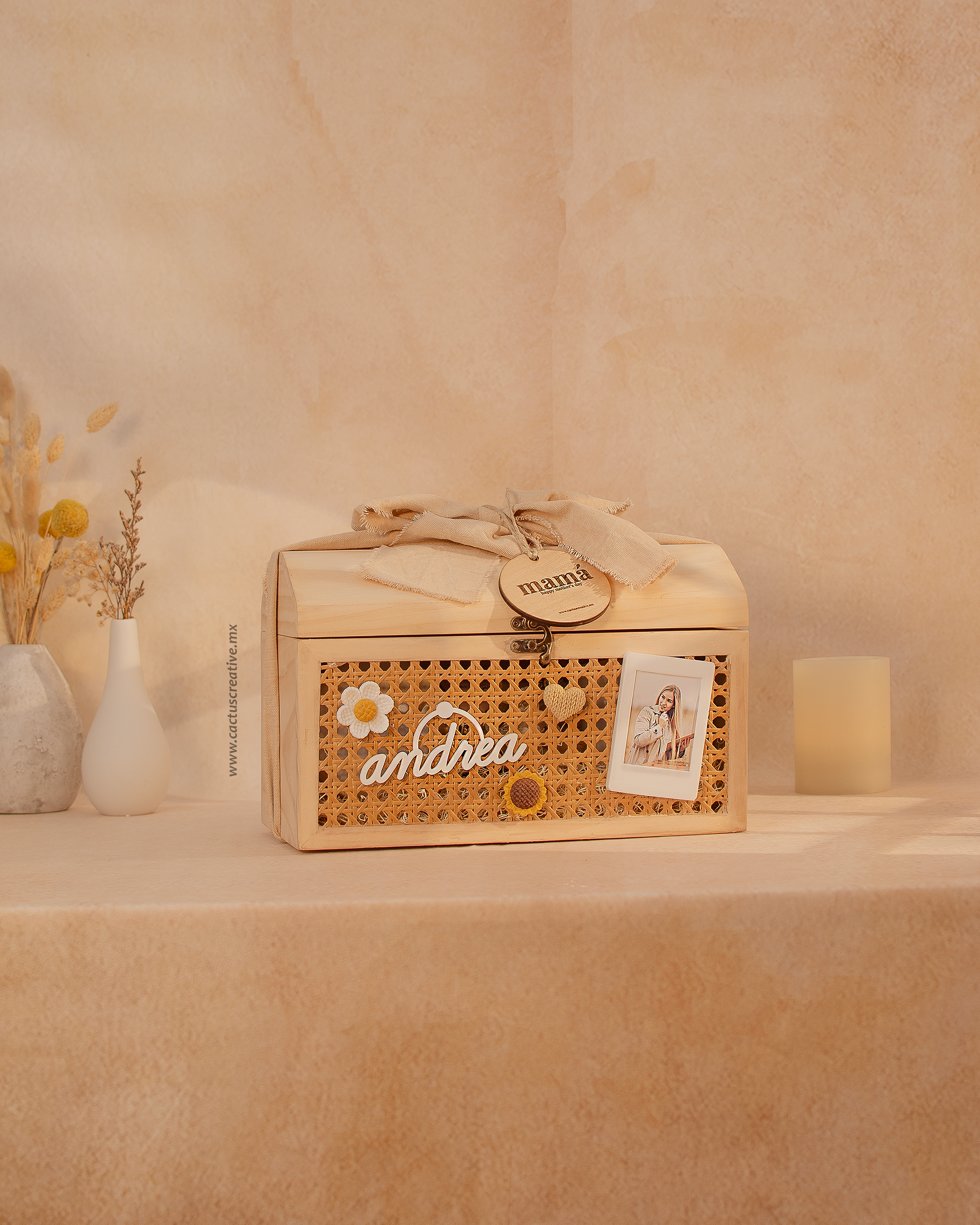 Image of Bloom Chest