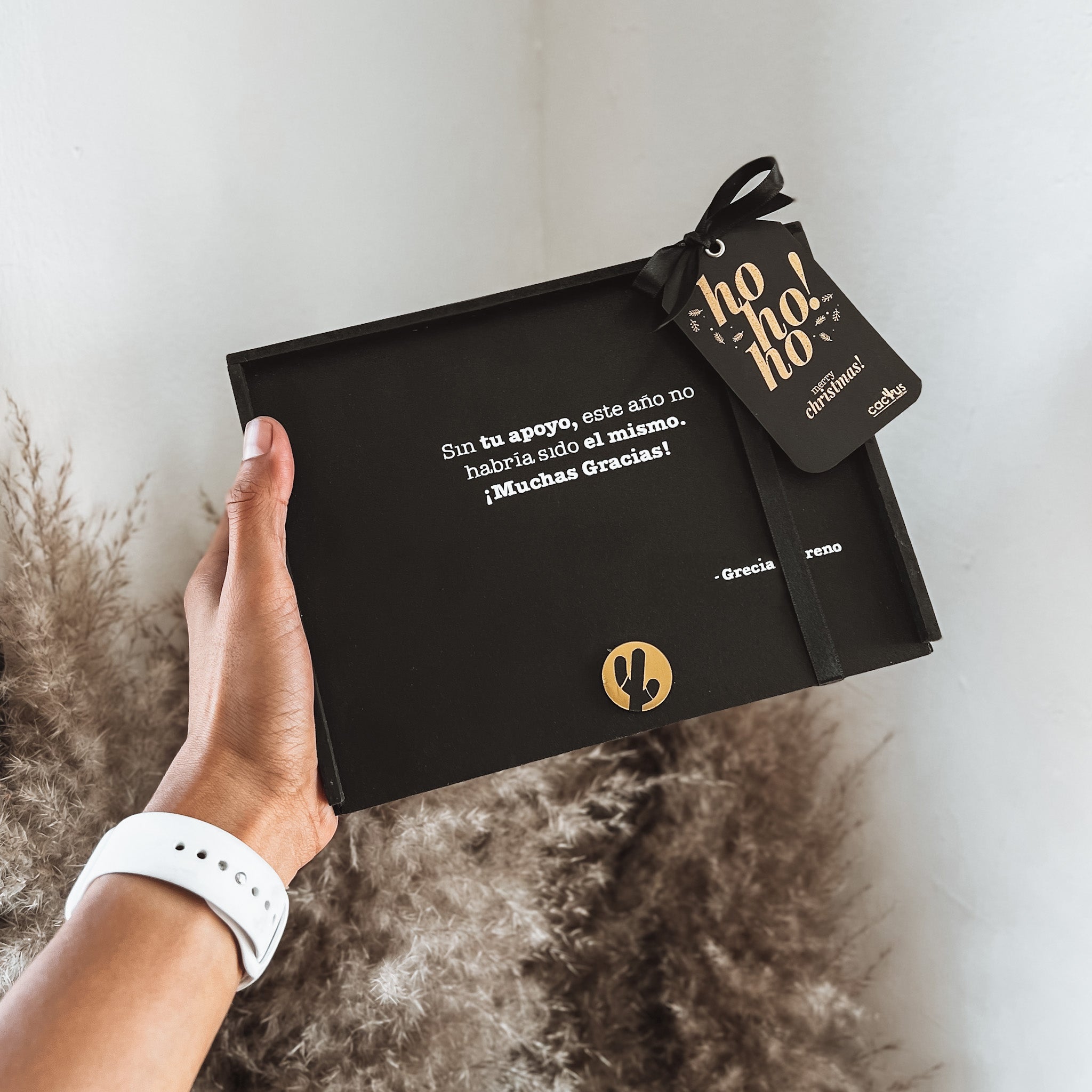 Image of Agenda  + Pluma